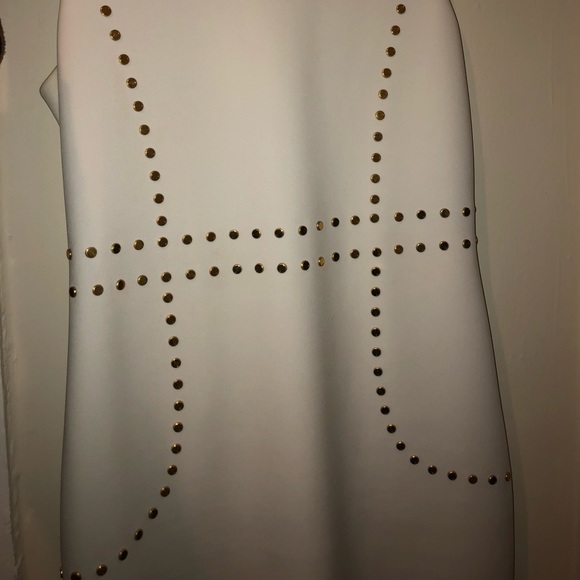 ❗️SOLD❗️Calvin Klein Sleeveless W/Gold Dress - Picture 6 of 8